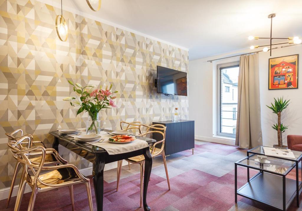 Oomph Wroclaw Deluxe Apt Ruska Apartment Exterior photo